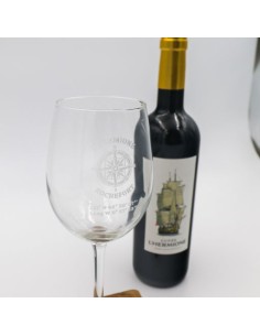 Verre à vin gravé