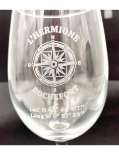 Verre à vin gravé 2